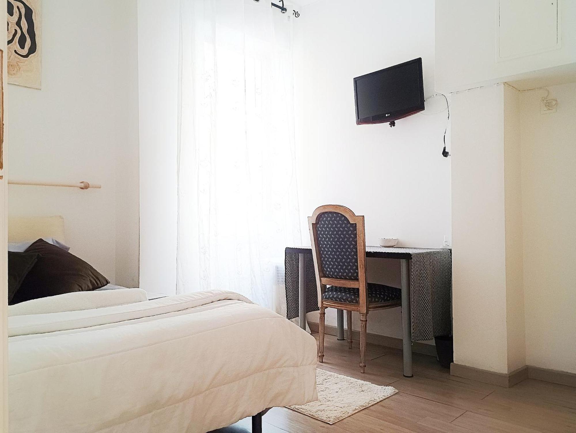 "Vacanze Romane" Stazione Tiburtina, Appartamento Tre Camere Da Letto 5 Posti Letto Exterior foto